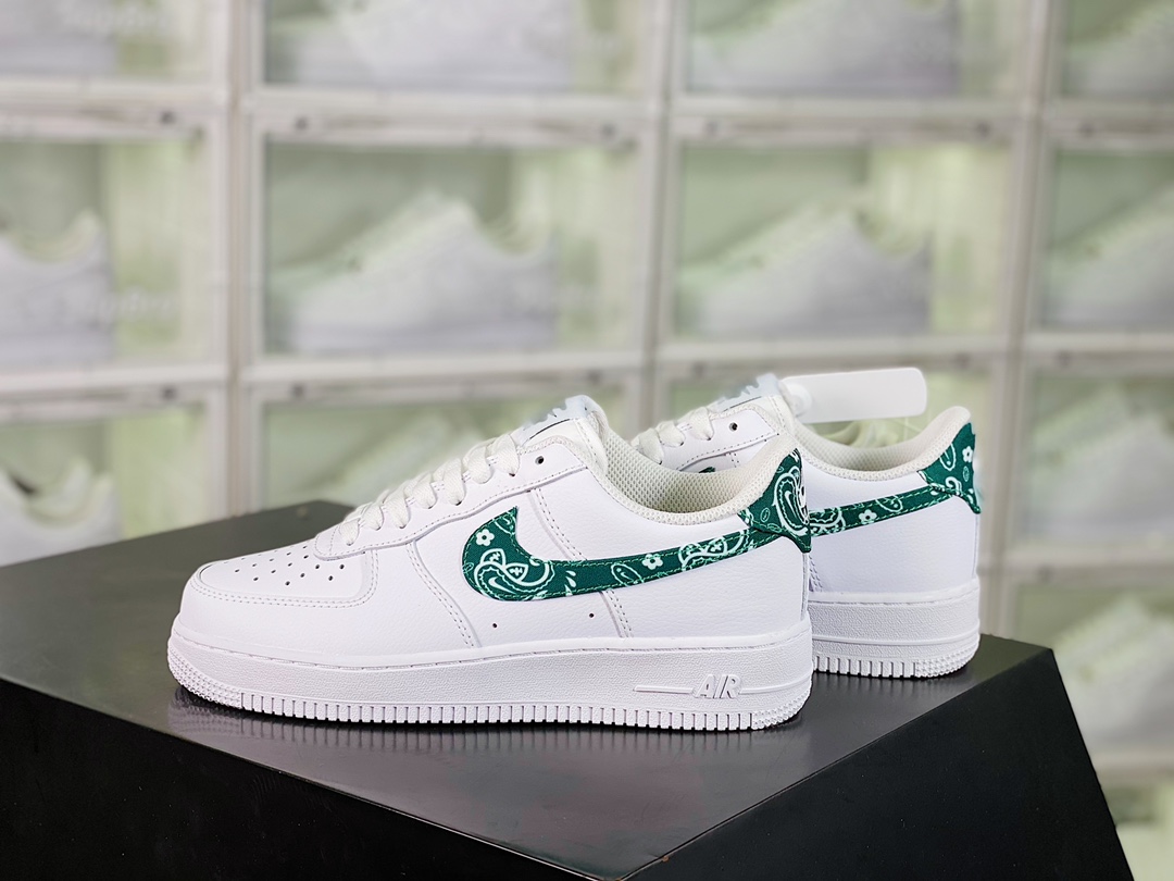 Nike Air Force 1 Low ’07″White/Blue Paisley” Sport sandals插图1
