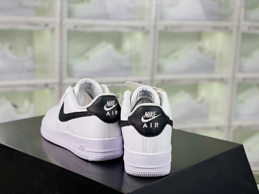 Nike Air Force 1’07 Low”Black/White” style code:CT2302-100插图2