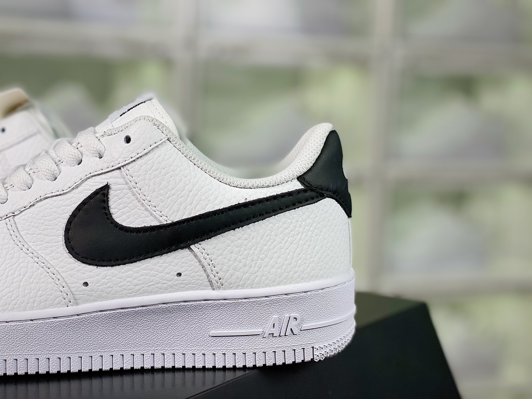 Nike Air Force 1’07 Low”Black/White” style code:CT2302-100插图5