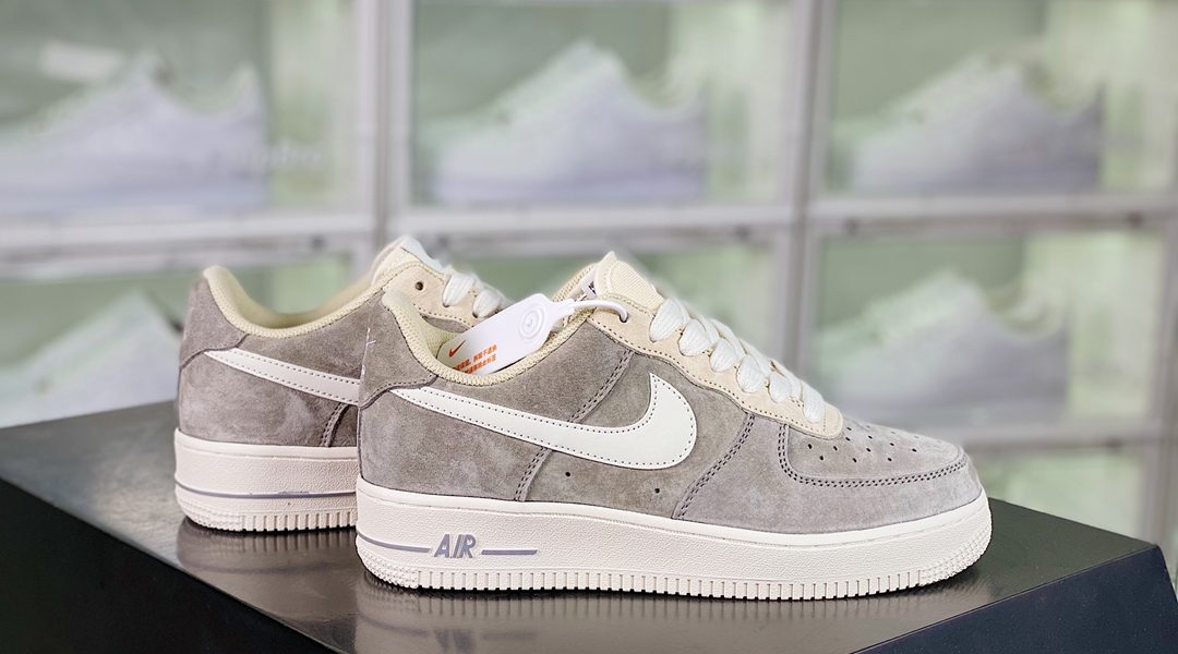 Nike Air Force 1’07 LV8″Athletic Club”Low leisure board shoes缩略图 Nike Air Force 1’07 LV8″Athletic Club”Low leisure board shoes缩略图