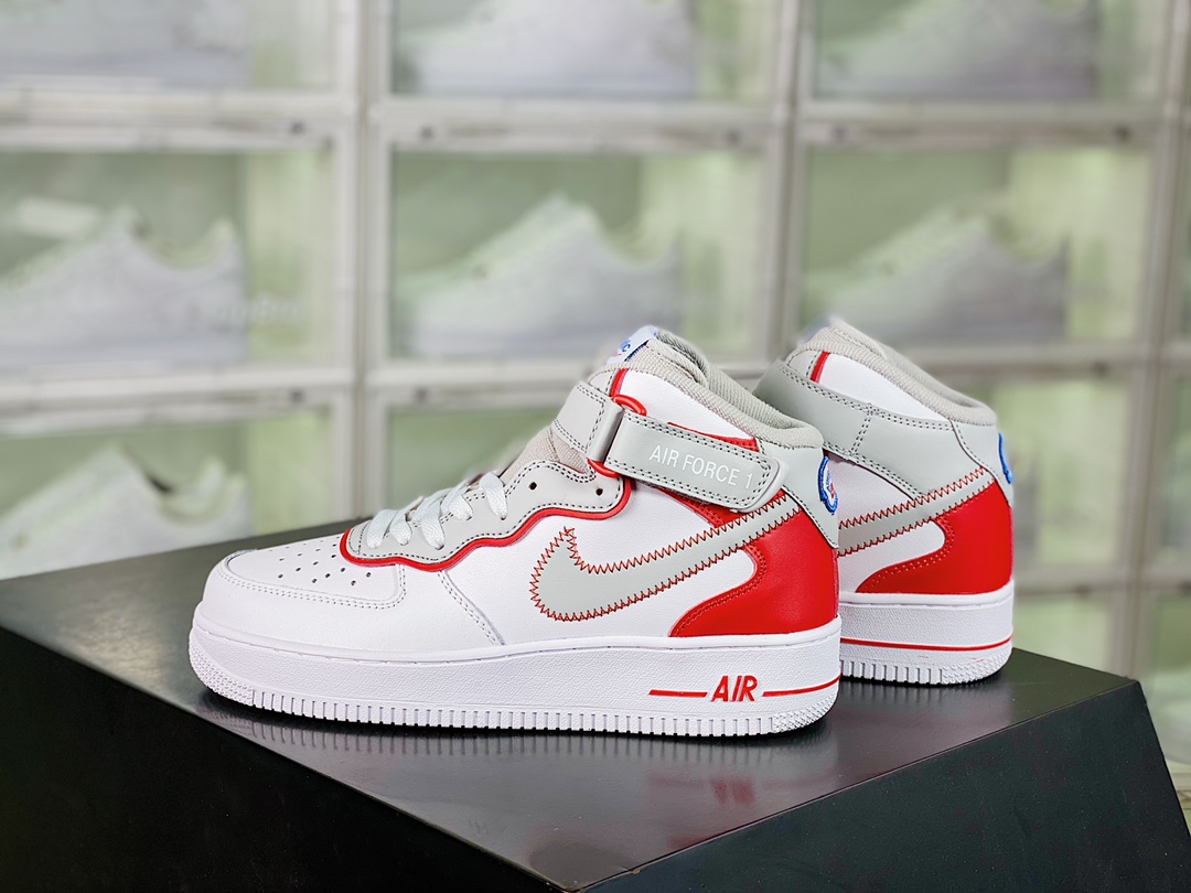 Nike Air Force 1’07 QS “air force one classic sneaker” grey white red“插图1