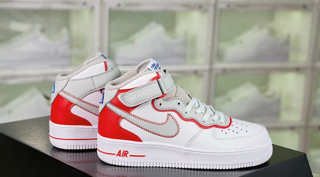 Nike Air Force 1’07 QS “air force one classic sneaker” grey white red“缩略图 Nike Air Force 1’07 QS “air force one classic sneaker” grey white red“缩略图
