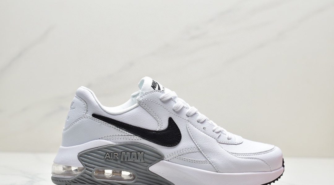 Nike Air Max Excee inspired by the Air Max 90缩略图 Nike Air Max Excee inspired by the Air Max 90缩略图
