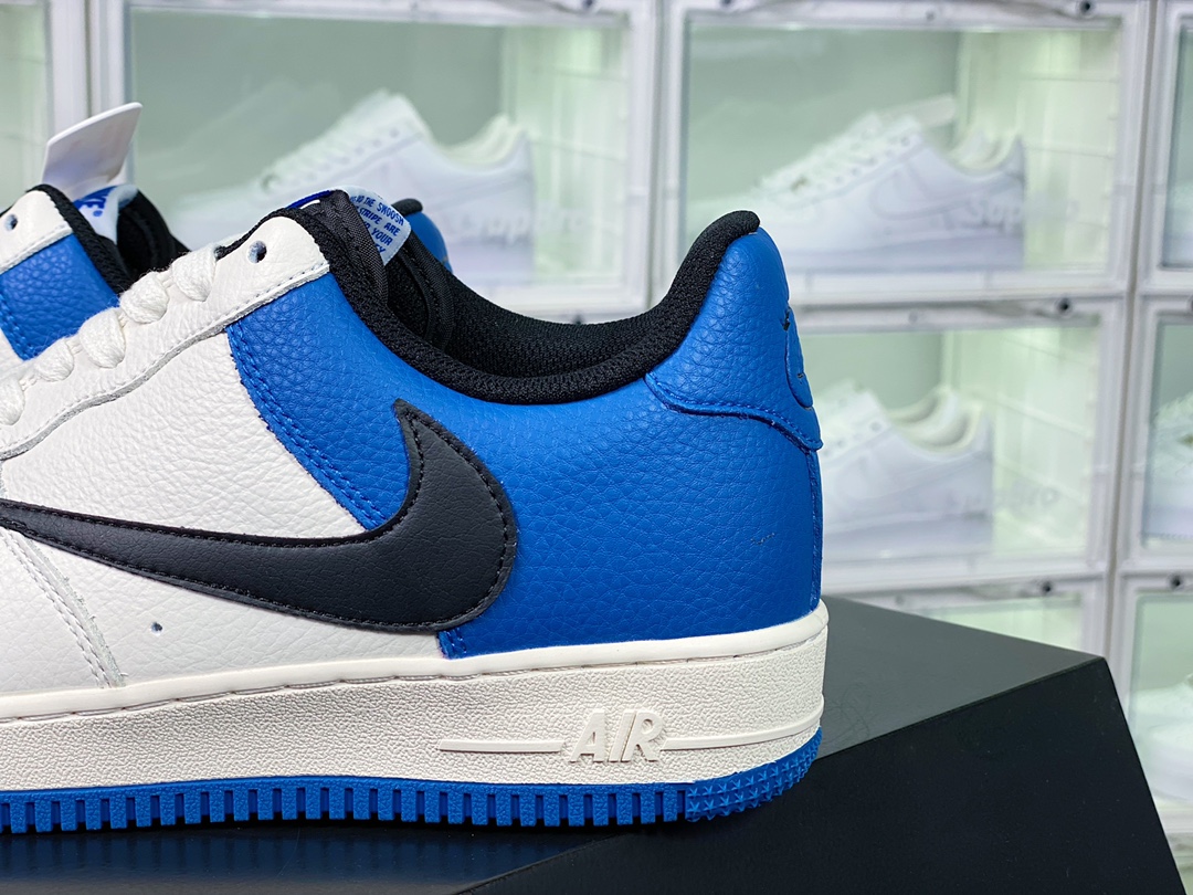 fragment design x Travis Scott x x Nike Air Force 1´07 SP”Military Blue”插图5