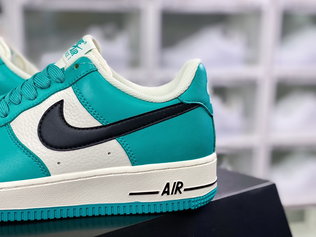 Nike Air Force 1’07 LV8 “Green Lake/Bridge/Black” style code:GH5696-302插图4