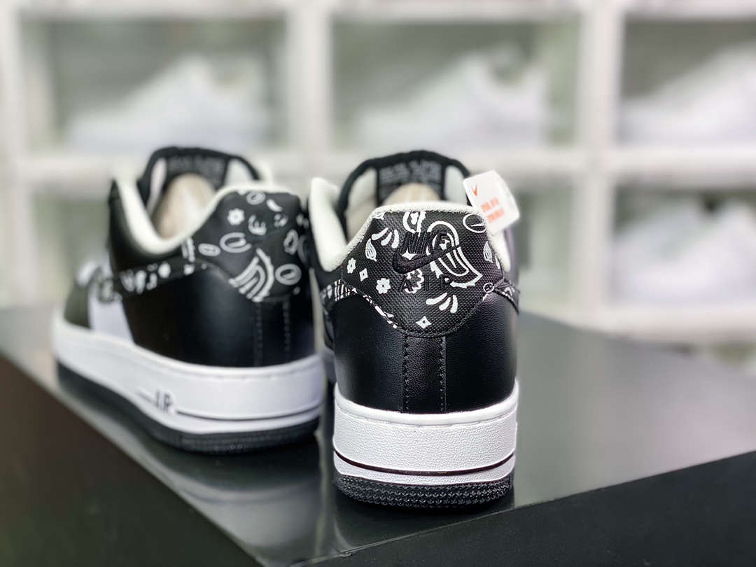 Nike Air Force 1’07 Low “Black Paisley” Air Force 1 Classic Low插图2