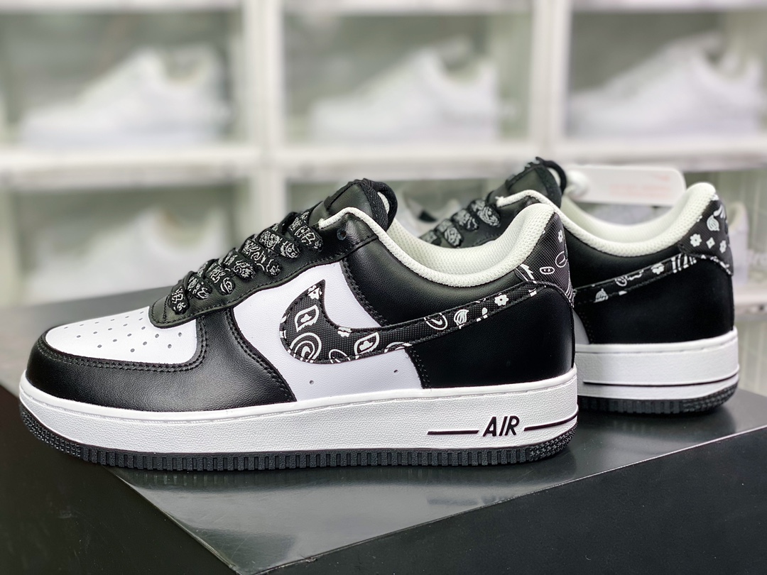 Nike Air Force 1’07 Low “Black Paisley” Air Force 1 Classic Low插图1