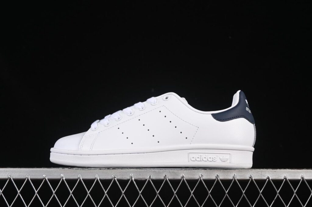 Adidas Stan Smith M20325 Smith Classic Evergreen Casual Board Shoes: Precision Craftsmanship for 2025