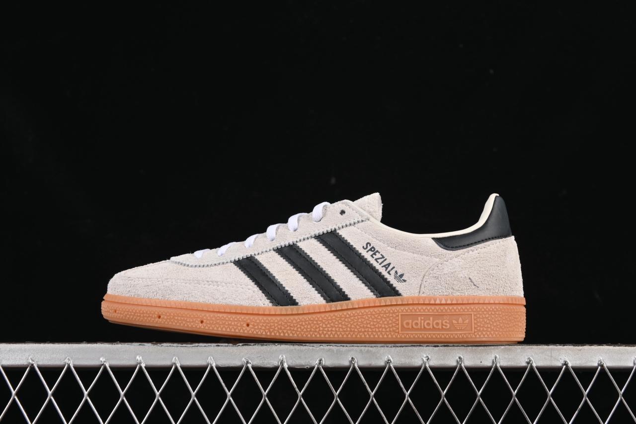 Adidas Handball Spezial IF6562: Retro Board Shoes with Anti-Fur & Durable Sole