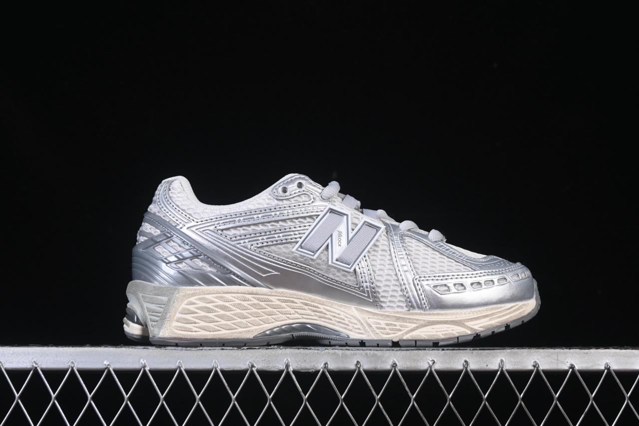 New Balance 1906 Retro Runners: Split Leather & T-Beam Support插图1