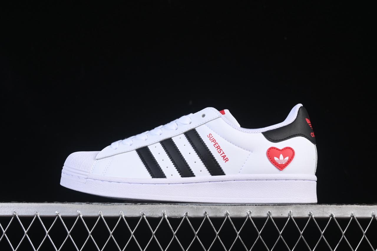 Adidas Superstar FZ1807: Classic Shell Toe Sneakers with Comfortable Design