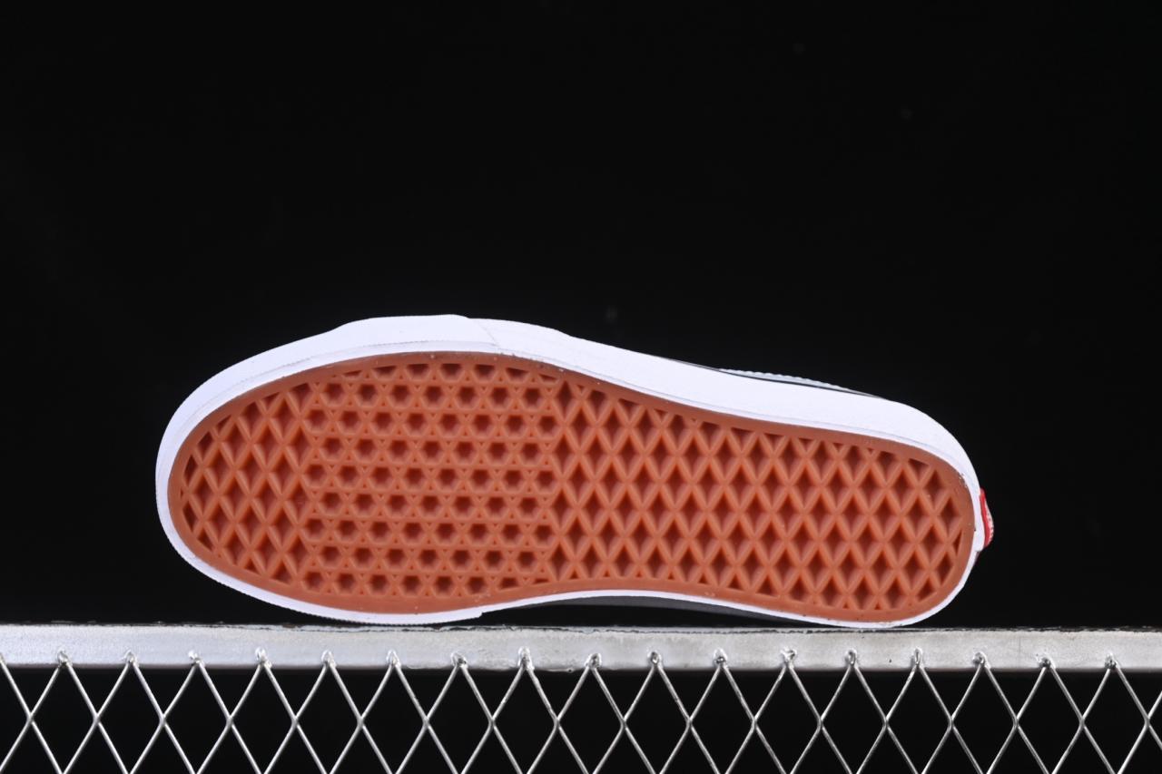 Vans Sk8-Mid VN0A391F6BU: Authentic Mid-Top Skate Shoes with Vulcanized Construction插图2