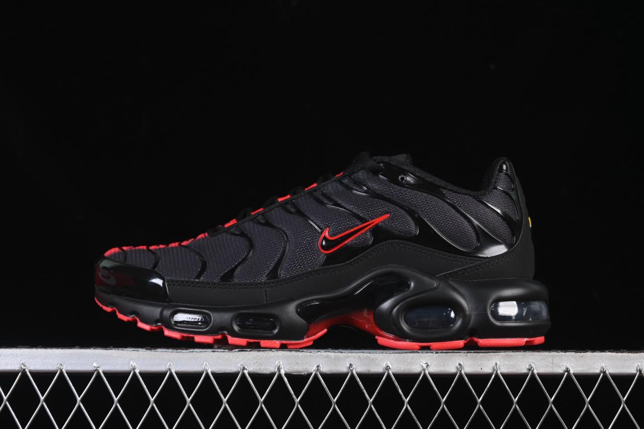 Max Version Nike Air Max Plus IM4868-010 – Premium Retro Running Shoes with Air Cushioning