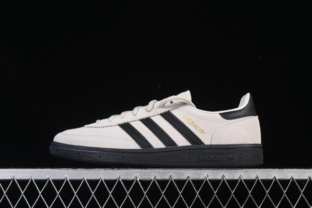 Adidas Handball Spezial JR3667 – Vintage-Inspired Casual Sneakers with Premium Suede Style缩略图 Adidas Handball Spezial JR3667 – Vintage-Inspired Casual Sneakers with Premium Suede Style缩略图