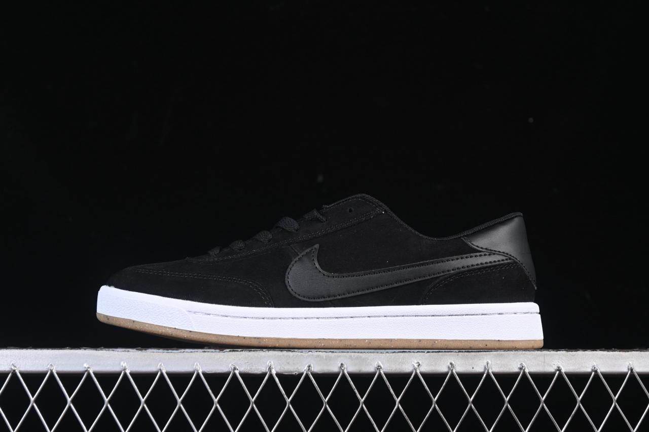 Nike SB FC Classic 909096-001 – Stylish Winter-Ready Casual Sneakers for Everyday Wear插图 Nike SB FC Classic 909096-001 – Stylish Winter-Ready Casual Sneakers for Everyday Wear插图