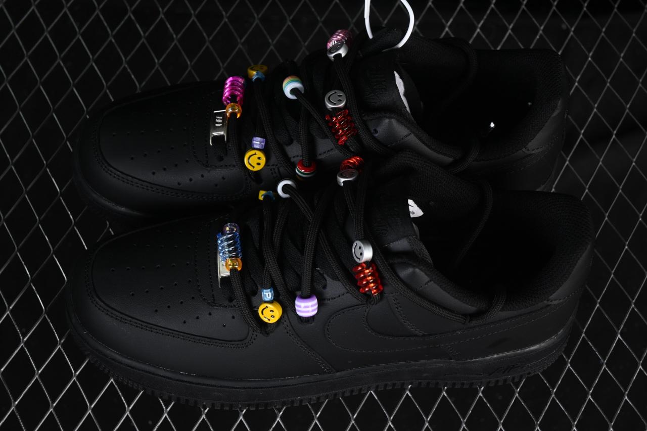 Nike Air Force 1’07 Low FQ5296-101: Black Bead-Inspired Casual Sneakers with Colorful Accents插图3
