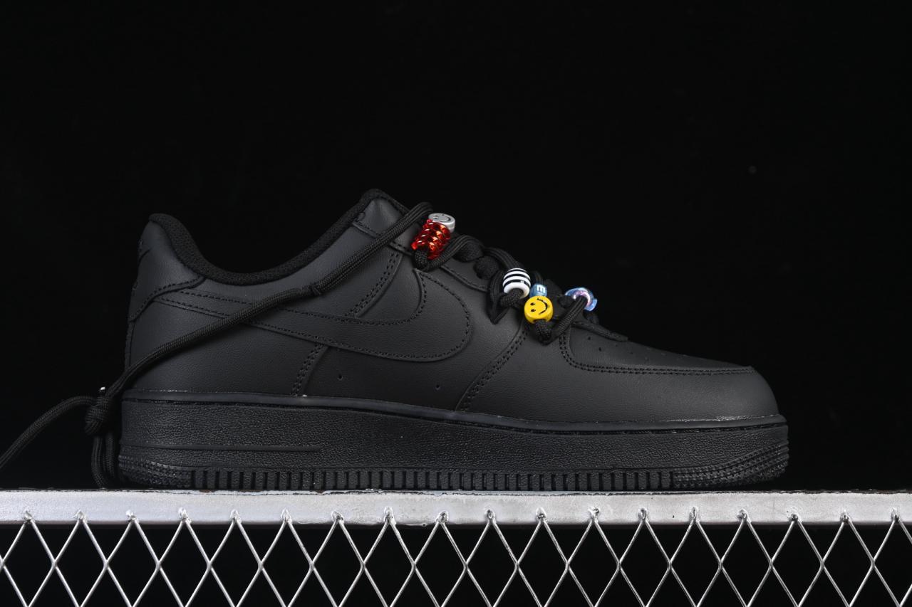 Nike Air Force 1’07 Low FQ5296-101: Black Bead-Inspired Casual Sneakers with Colorful Accents插图1